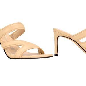 Calvin Klein Hali’s square Toe sandal